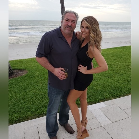 Meet your Posher, Kelly - Picture 4 of 4